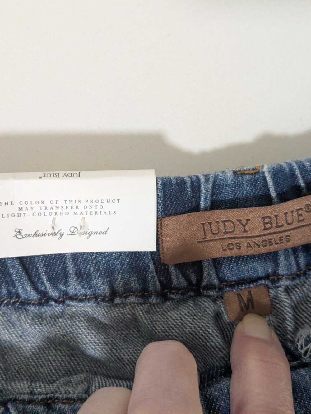 Brand New Judy Blue Jean Featherweight Shorts Size Medium - Picture 3 of 6